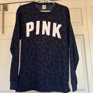 Blue leopard print long sleeve tee